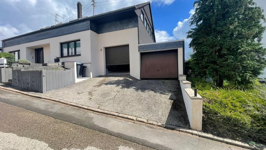 Przestronny, zadbany dom jednorodzinny w pobliżu granicy z Luksemburgiem – Foto 4