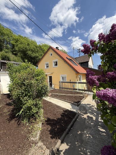 Kleines Häusle mit Charme und Weitblick – ruhig gelegen in Bopfingen-Schloßberg. – Das Häusle am Schlossberg