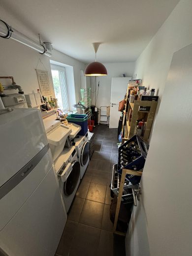 Modernes Einfamilienhaus mit hochwertiger Ausstattung und Smart-Home-System in Groß Wesenberg – Hauswirtschaftsraum