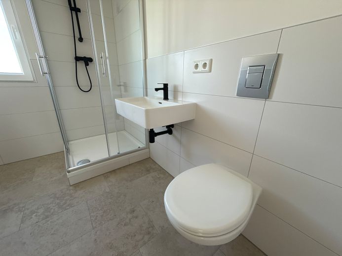 Construction neuve sous les combles, Ingolstadt-Nordost : 3 appartements libres immédiatement, 1 loué – sans commission – Photo 12