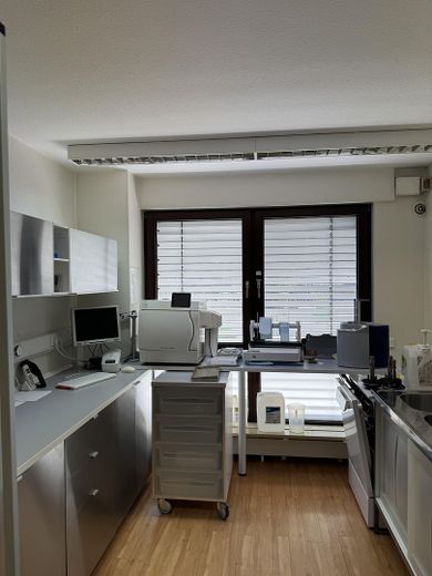 Moderne Praxis- oder Bürofläche in Top-Lage – Steri 