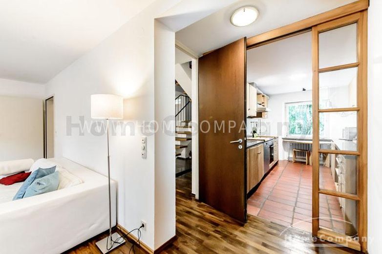 Lichtdurchflutete möblierte 5-Zimmer-Wohnung in Traumlage in Solln – 321d2e65991e0bcace0fa8ea15de8493fa453760.jpg