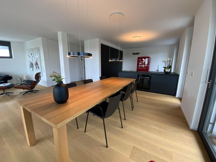 Exklusive 3.5 Zimmerwohnung auf dem Hünerberg – Foto 19