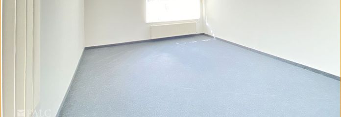 Büro EG