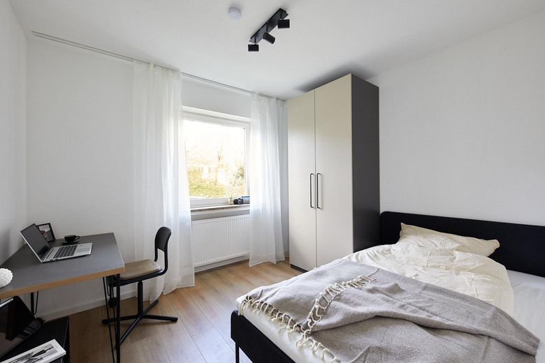 Vollvermietete 4-Zimmer-WG-Wohnung in Obermenzing, saniert und möbliert – Zimmer 3
