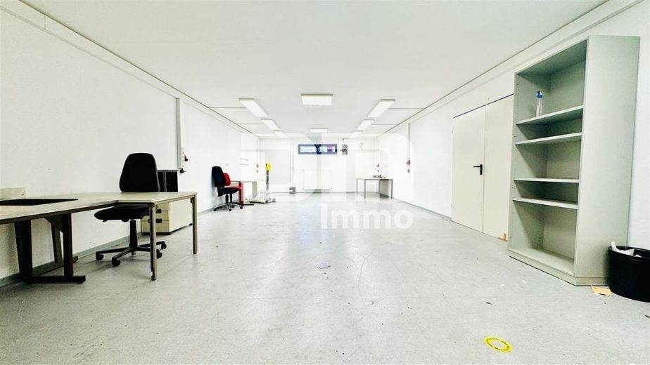 Vielseitiger Gewerbekomplex Halle + Büro / Freifläche - Top Infrastruktur direkt am A44 / A49 Kreuz – KG Haupthalle / Lager 2 unter Haupthalle