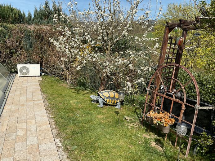 Gepflegtes Einfamilienhaus  mit Einliegerwohnung   . Stadtrand , Grenze zu Halver – Grundstück Heizung Pool
