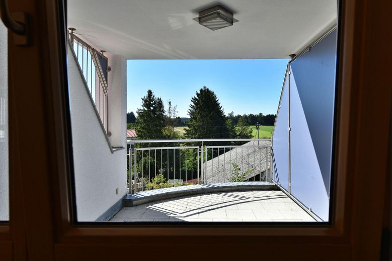 Ampiezza su due livelli – esclusiva maisonette con terrazza sul tetto e vista panoramica – Foto 6
