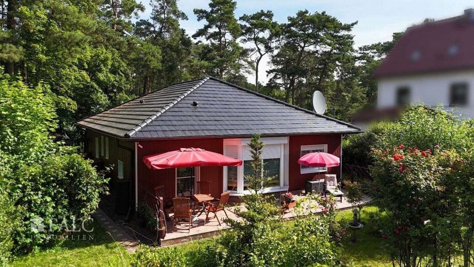 Hausansicht Gartenseite