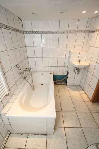 Waltershausen, casa bifamiliare con ampliamento – Foto 20