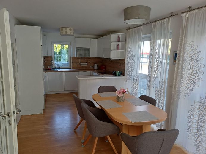 Essbereich u. Küche 