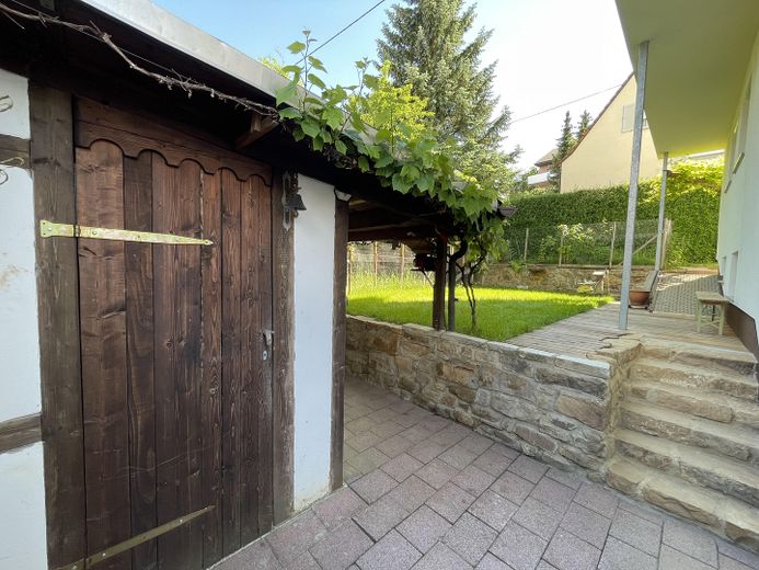 Großzügiges EFH in zweiter Reihe – ruhig, mit Garten, Balkon & hoher energetischer Unabhängigkeit – Foto 3