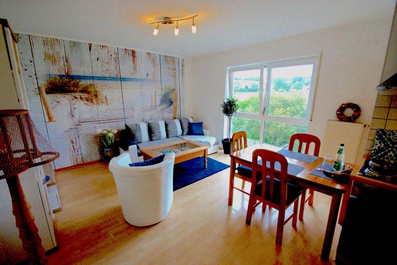 Einliegerwohnung Wohnzimmer