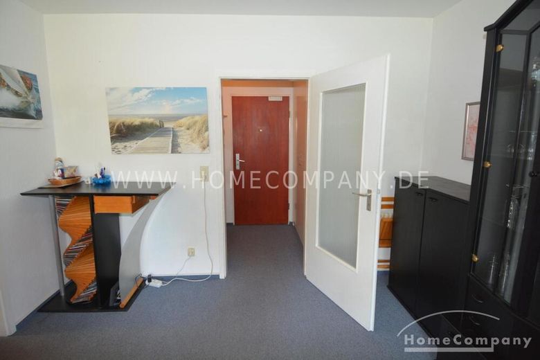 Zentral gelegene 1,5-Zimmer-Wohnung in Kiel-Wik, möbliert – 1a523be456a7dcf7ab197d8e44f75d5699c985a7.jpg