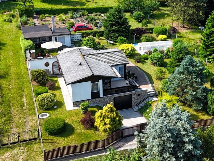 *Exklusives Freizeitgrundstück* *Bungalow*Wintergarten*Pool*
*Garage*Einbauküche*
*provisionsfrei* – Foto 1