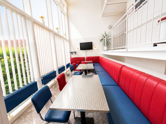 36 yatak odalı eşyalı otel – Foto 3