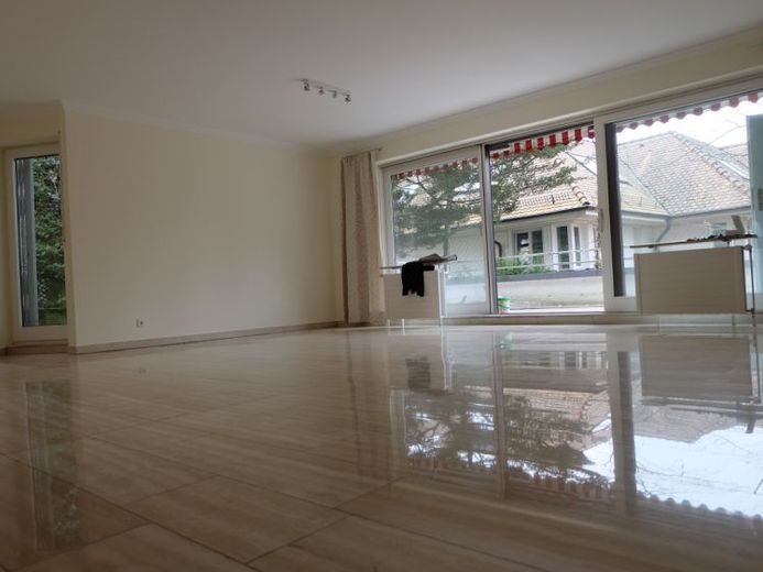 Schicke 3-Zimmer-Wohnung mit großem Balkon – Foto 1