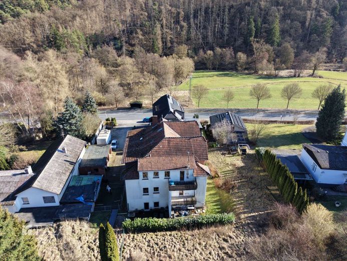 +++Eigentumswohnung direkt am Nationalpark zur Sebstnutzung, Vermietung oder als Feriendomizil+++ – Hausansicht hinten von oben