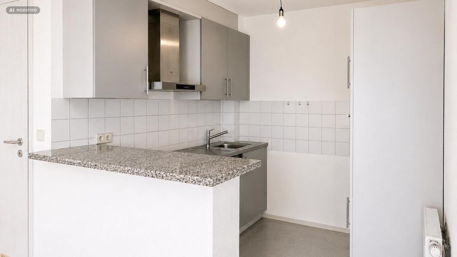 Zonnige 1,5-kamerwoning met balkon op het zuidwesten, inbouwkeuken en lift – Konstanz-Fürstenberg – Küche 1