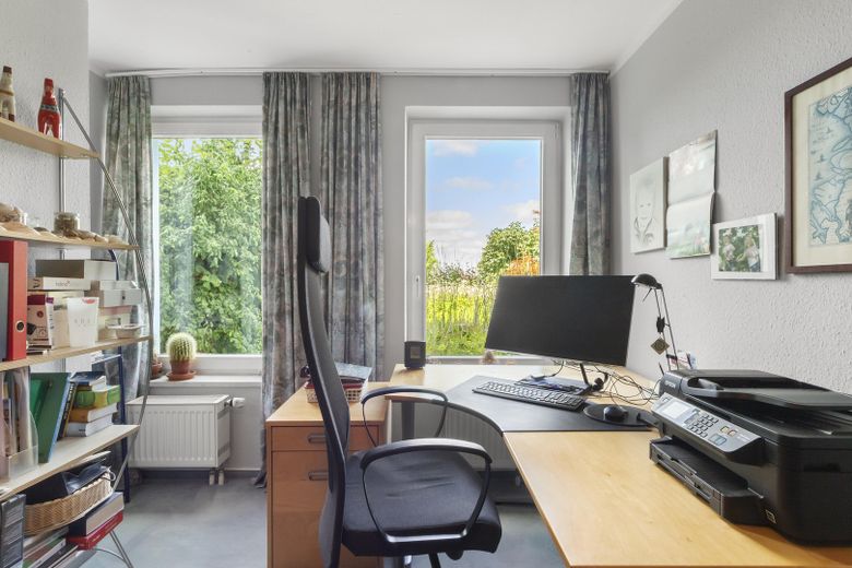 Architektenhaus mit traumhaftem Ausblick über Northeim und das Leinetal zu verkaufen – फोटो 18