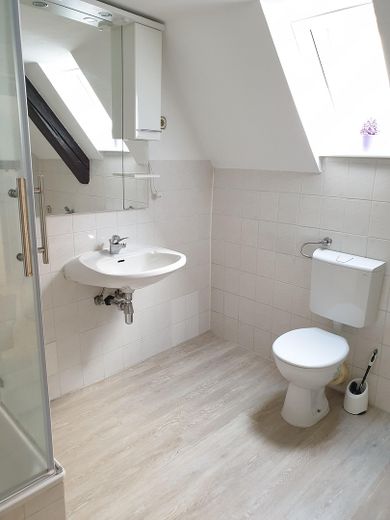Stilvolle 3 Zi Maisonettewohnung zum Wohlfühlen – ...mit Designfußboden