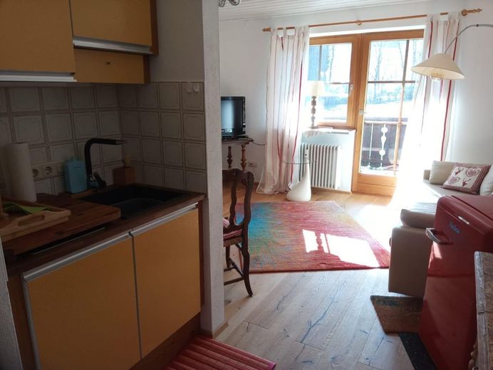 Dieses herrliche Apartment in Aschau-Sachrang wartet auf Sie – Küche