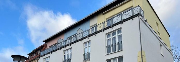 Gepflegte 2-Zimmer-Wohnung in bester Wismarer Altstadt-Lage – Hausansicht 1