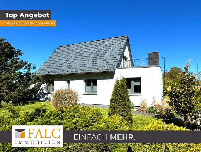 ***Ihr neues Zuhause im Grünen auf über 2.300 m² Grundstück*** – Außenansicht