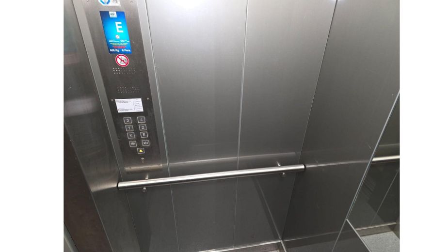 Aufzug - modernisiert