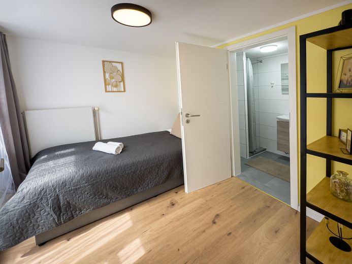 Modernisiertes Endreihenhaus mit 2 Bädern und 2 Loggien – ideal für Eigennutzer oder Kapitalanleger – Foto 25