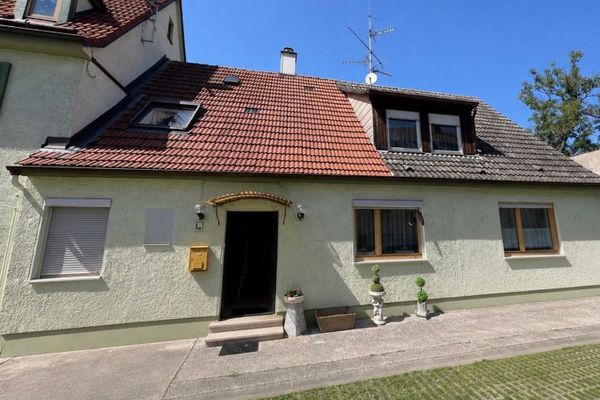 Potenzial zum Traumhaus - großzügiges Zuhause in Leipheim sucht neue Ideen