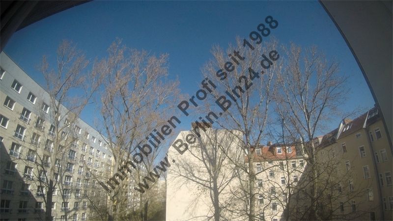 Teilsaniert und günstig - am Volkspark Friedrichshain - Mietwohnung – G0025139