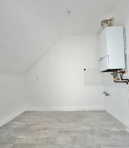 D`Bilk Uni / Top Provisionsfrei ! Super 2 Zimmer Wohnung – Küche