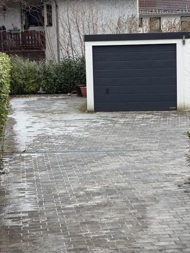 Exklusive 4-Zimmer-Penthousewohnung mit Dachterrasse & Garage+Stellplatz – provisionsfrei – Garage