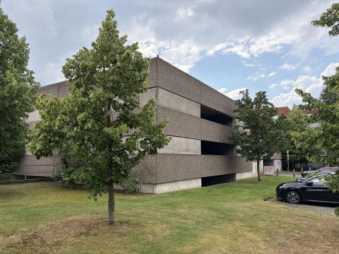 Garage fermant à clé à Lüneburg-Kaltenmoor disponible immédiatement – Außenansicht 2