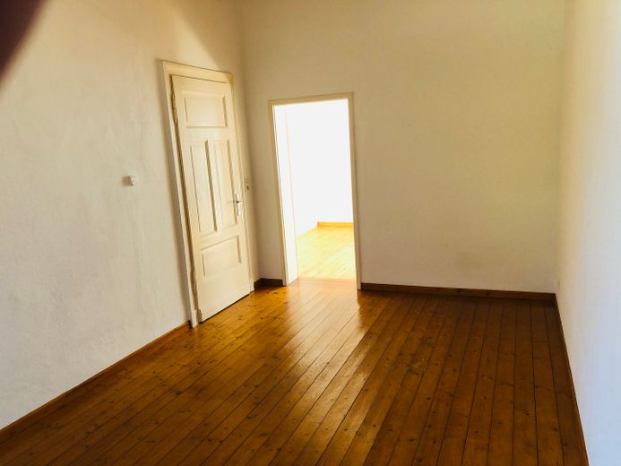Attraktive 2-Zimmer-Wohnung in absolut zentraler Lage – Wohnzimmer I
