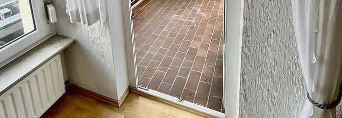 Zum Balkon Wohnzimmer