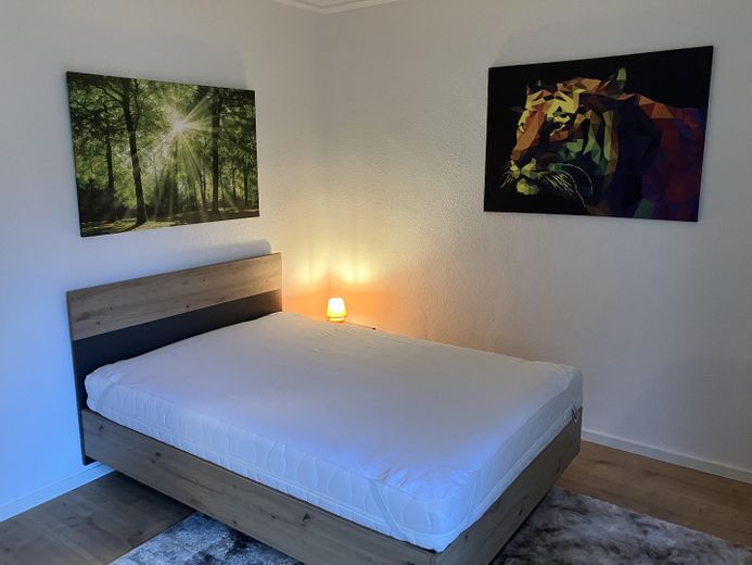 Mehr als nur eine WG – ein Zuhause mit Charakter & Gemeinschaft – Bett in Zimmer #1