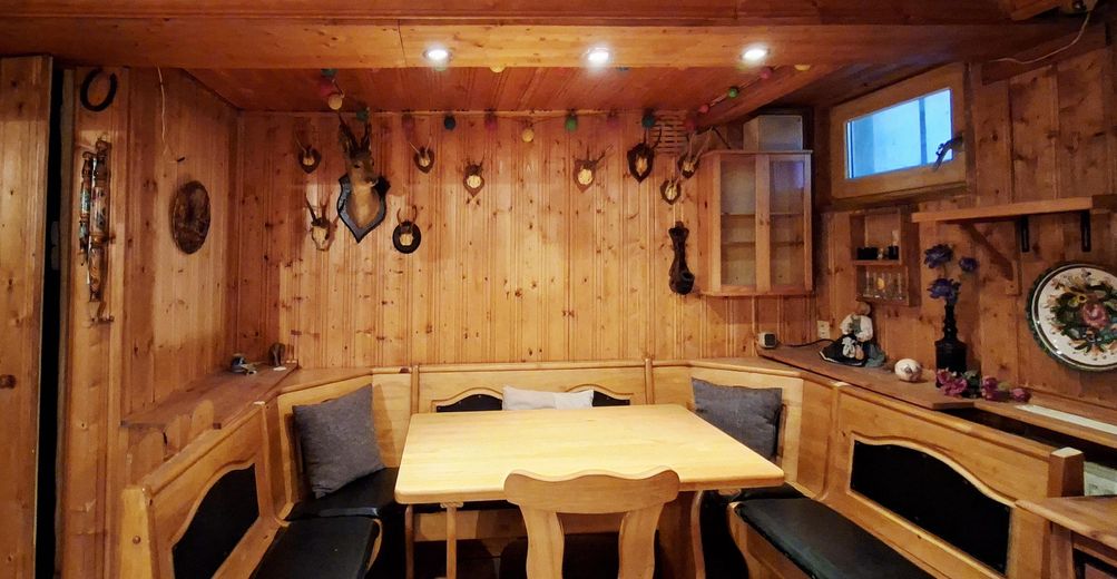 Sitzgruppe Kellerbar