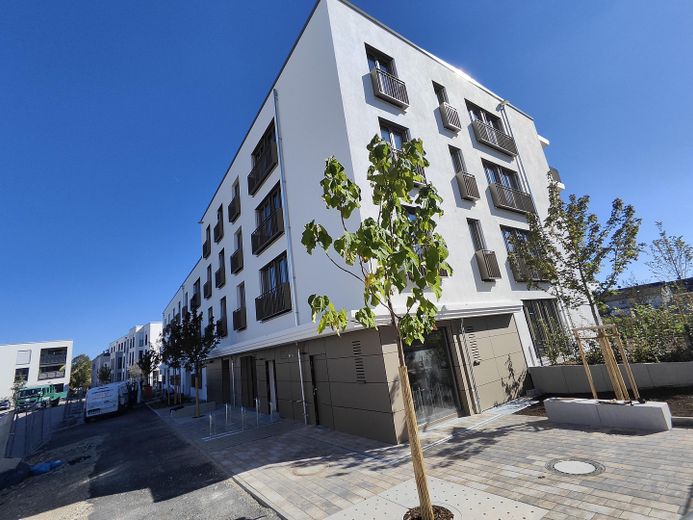Prima occupazione: nuovo appartamento di 1 locale con cucina attrezzata, balcone esposto a sud e vista sul parco, vicino alla metropolitana e alla S-Bahn di Feldmoching – Foto 2