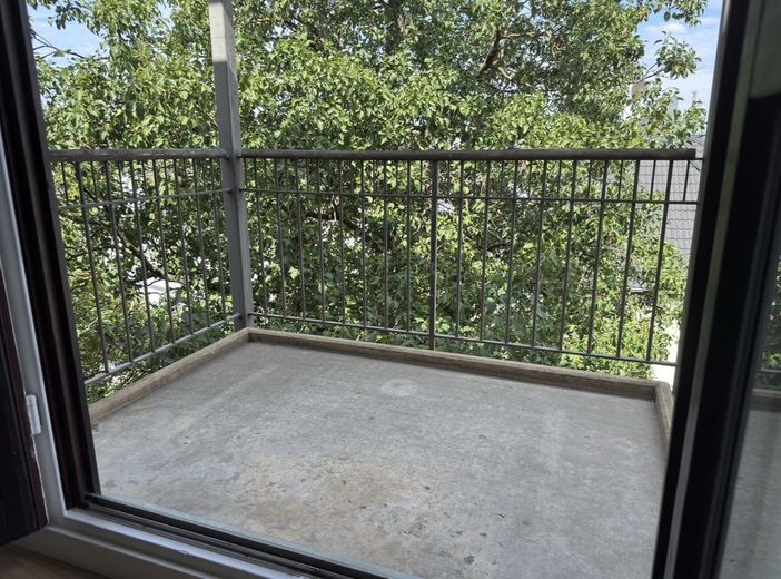 Frisch sanierte 3-ZKB Maisonette mit 2 Balkonen, Tiefgarage, Kamin in ruhiger Lage - Provisionsfrei – Foto 16