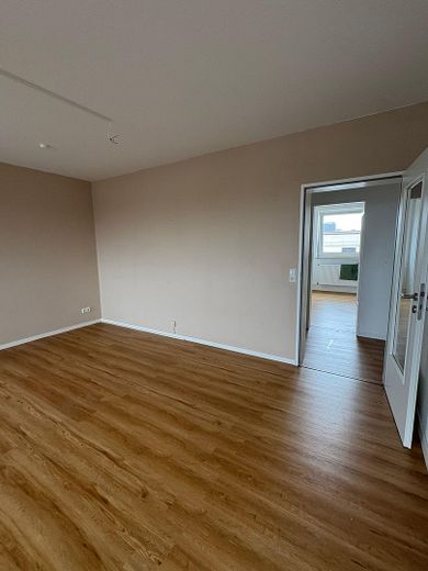 Moderne Dachgeschosswohnung in Hauptbahnhofsnähe – फोटो 5