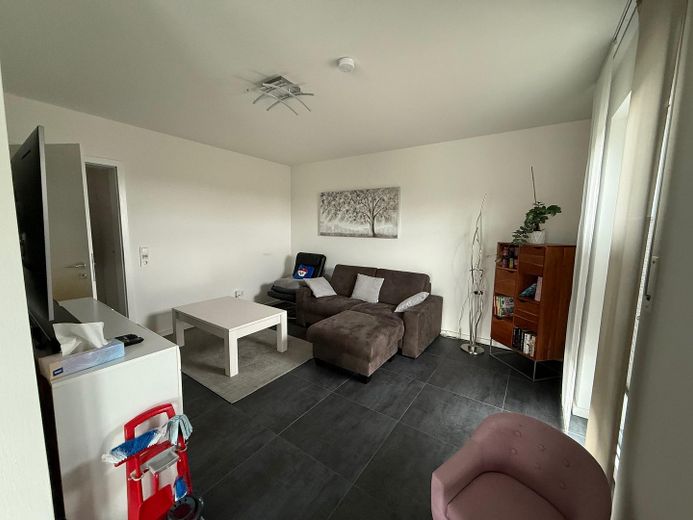 reserviert - Freistehendes Einfamilienhaus in Bestlage von Hbg-Kayh – Feldrandlage, A+, Wärmepumpe – Wohnzimmer