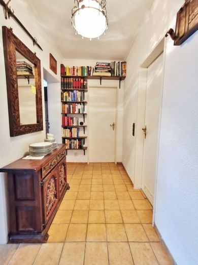 Flur Richtung Schlafzimmer