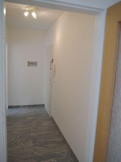 Zeer mooie, lichte en goed onderhouden 1-kamerwoning met inbouwkeuken (vaatwasser) in Stuttgart – Foto 5
