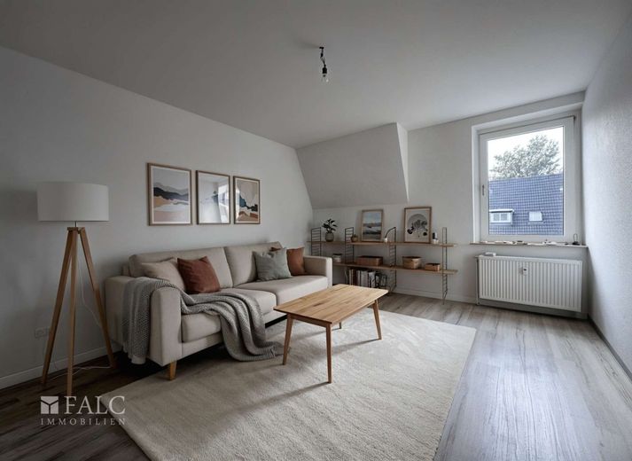 Renovierte Wohnung im 2 OG – Wohnzimmer - (digitales Homestaging)