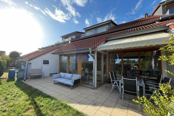 Abitare come in una casa propria | Appartamento al piano terra di 105 m² con giardino privato, veranda e garage a Velpke