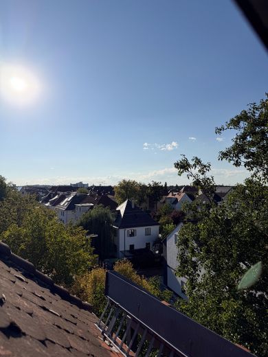 Frisch sanierte 3-ZKB Maisonette mit 2 Balkonen, Tiefgarage, Kamin in ruhiger Lage - Provisionsfrei – Foto 17