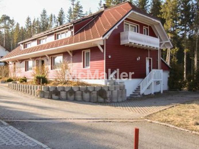 EFH mit Einliegerwohnung; Viel Platz in See- und Waldnähe, ideal auch für (Ferien-) Vermietung – Foto 1
