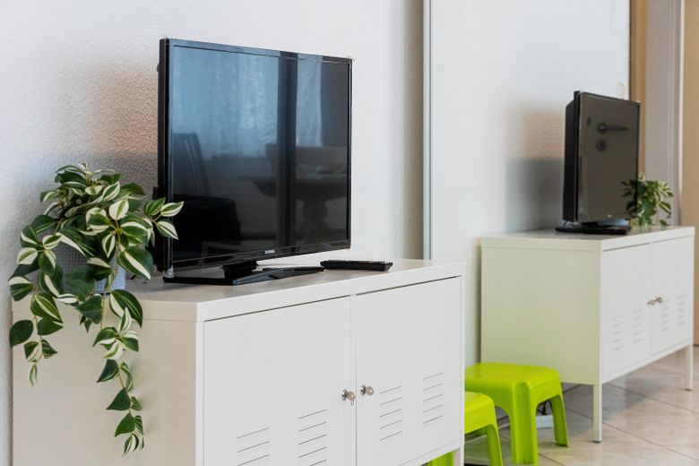 Voll möbliertes 1-Zimmer-Apartment in Sachsenhausen – 999 € all-inclusive, sofort frei – TV inklusive